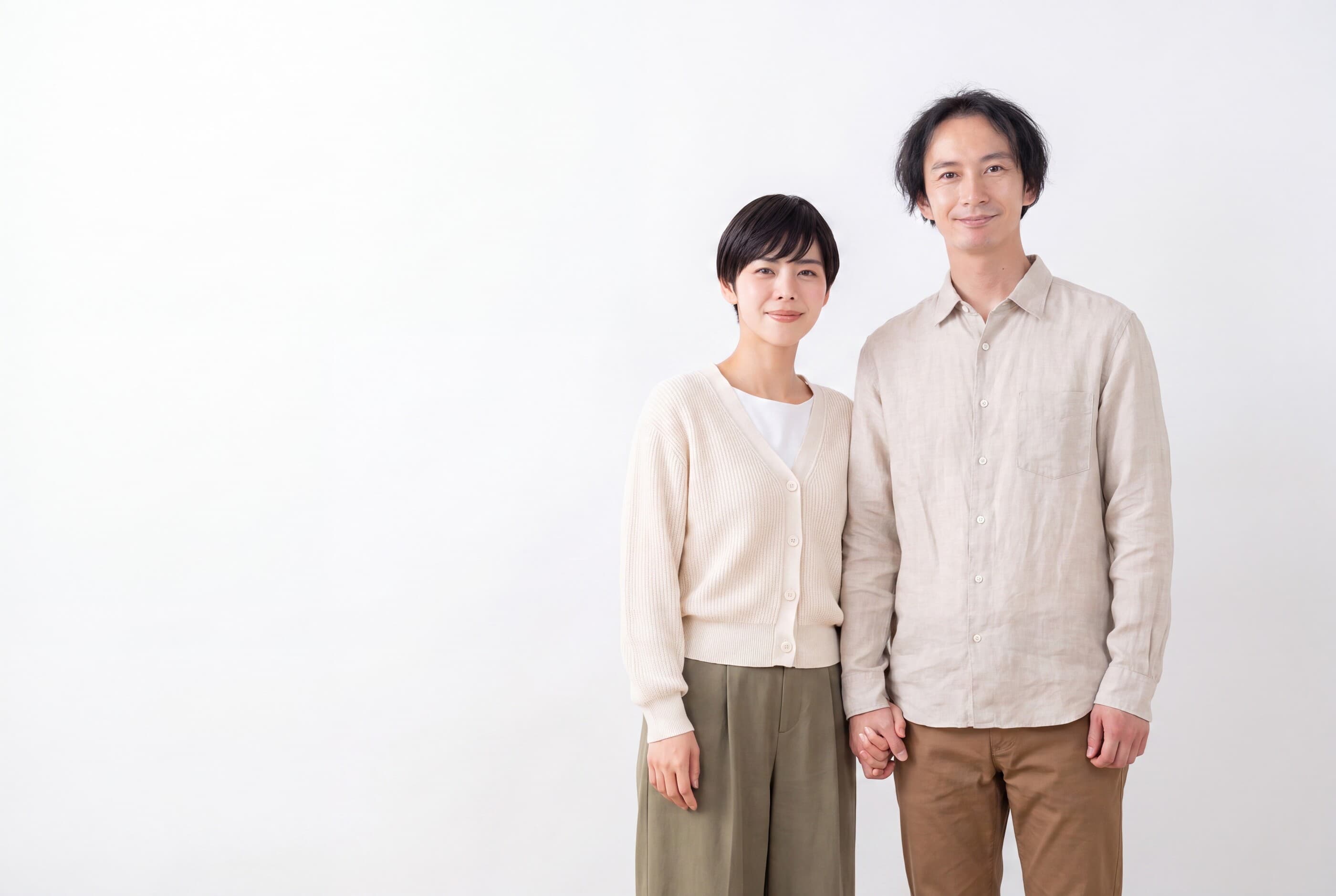 寄り添う夫婦